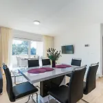 With Parking Space - 18539 Daire *